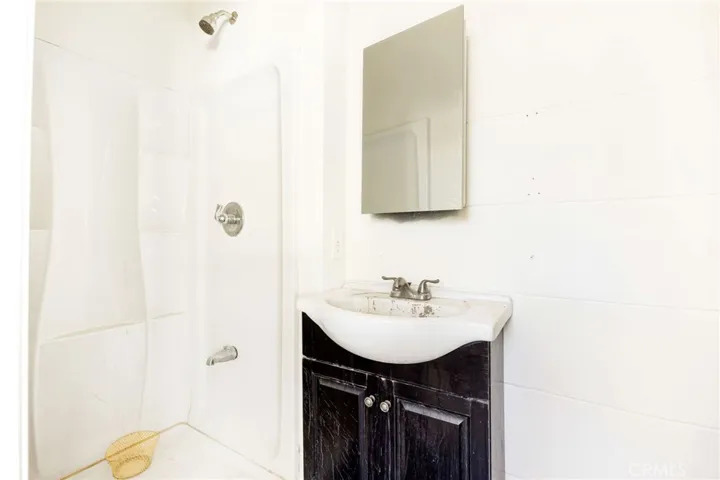 791 Vernon, Upland, California 91786