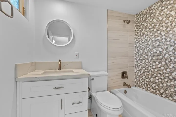 4410 Gresham, San Diego, California 92109