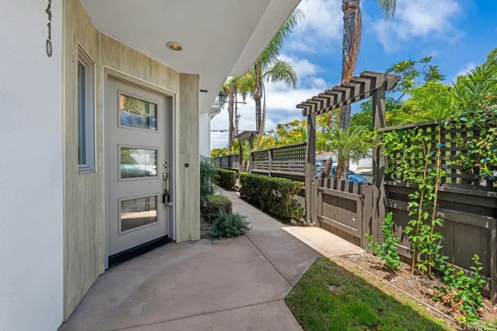 4410 Gresham, San Diego, California 92109