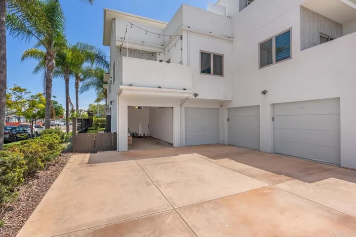 4410 Gresham, San Diego, California 92109