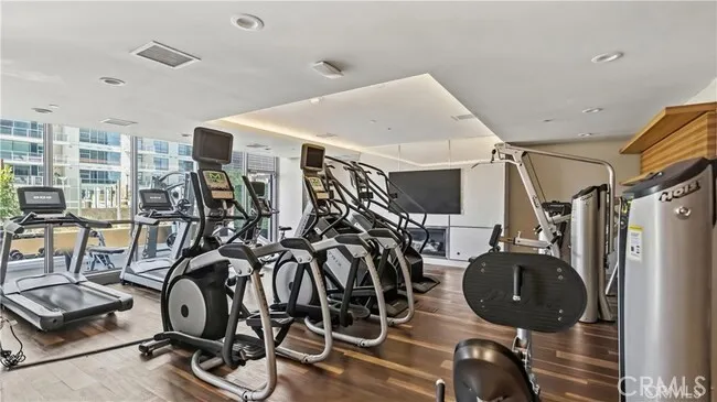 9 Macarthur 1605, Santa Ana, California 92707