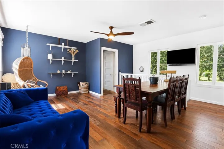 1394 N Raymond, Pasadena, California 91103