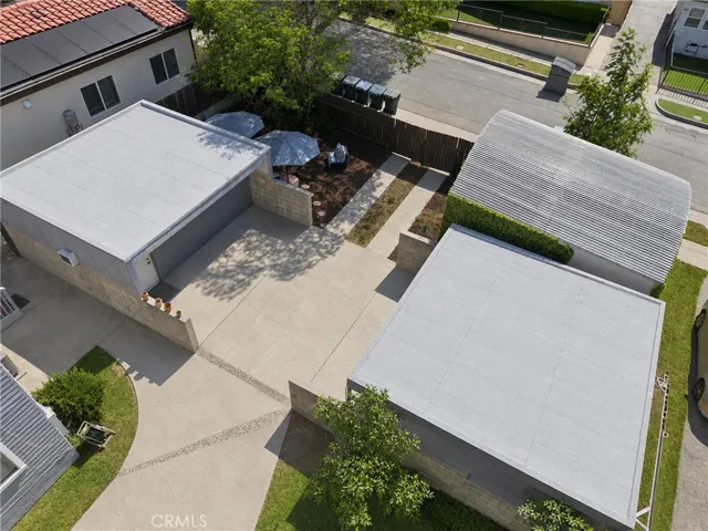 1394 N Raymond, Pasadena, California 91103