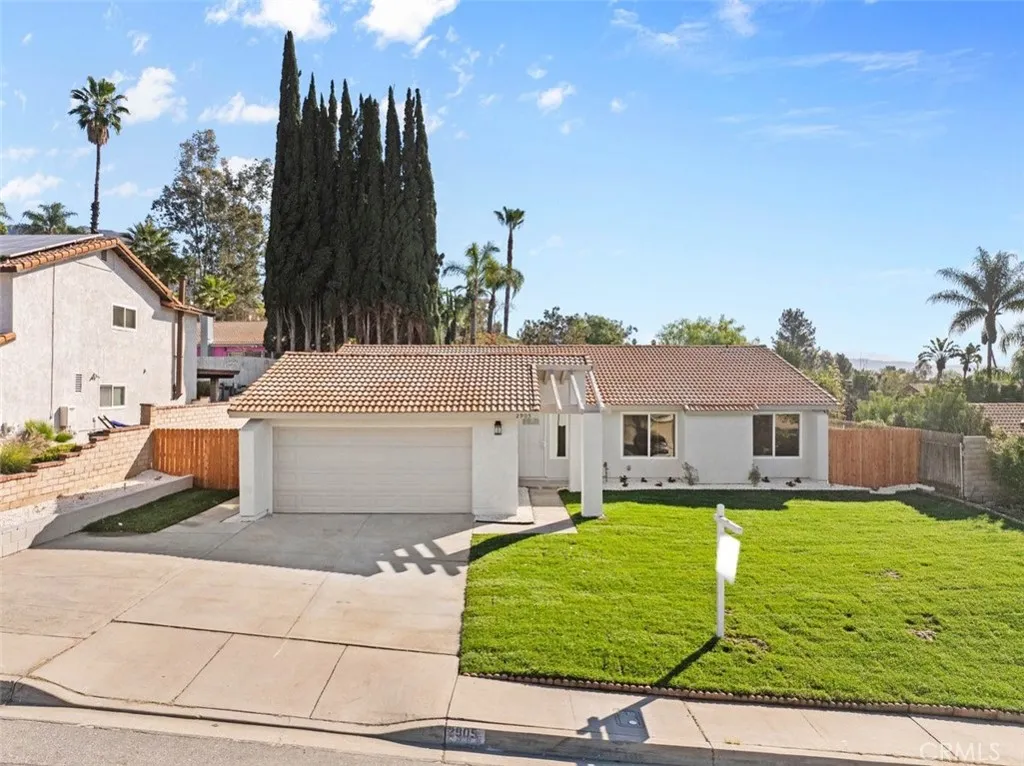2905 Overland Ct