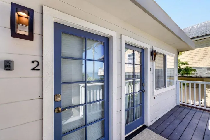 100 Oakland, Capitola, California 95010