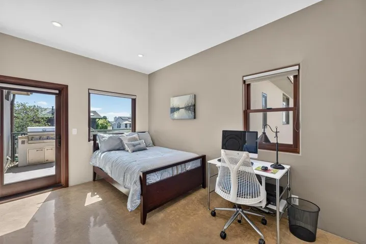 100 Oakland, Capitola, California 95010