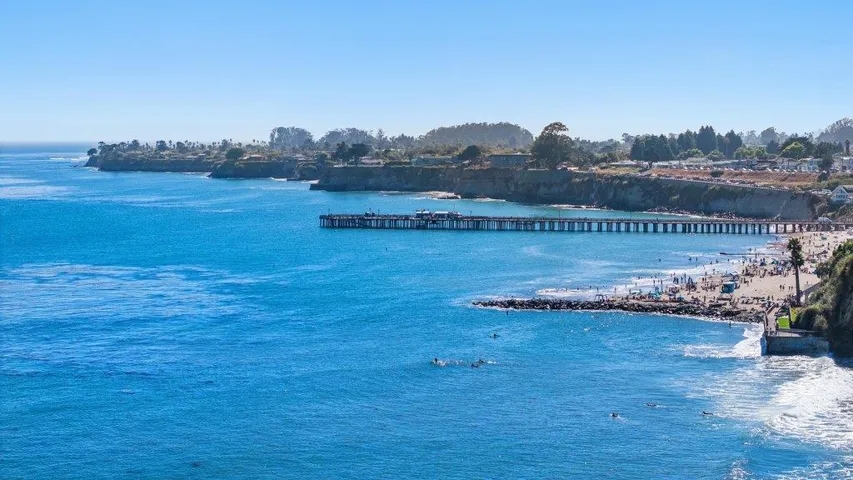 100 Oakland, Capitola, California 95010