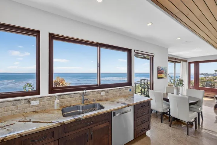 100 Oakland, Capitola, California 95010