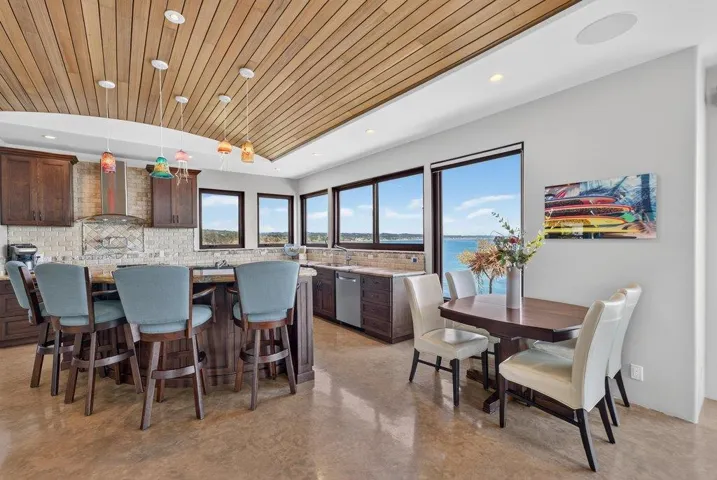 100 Oakland, Capitola, California 95010