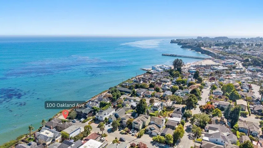 100 Oakland, Capitola, California 95010