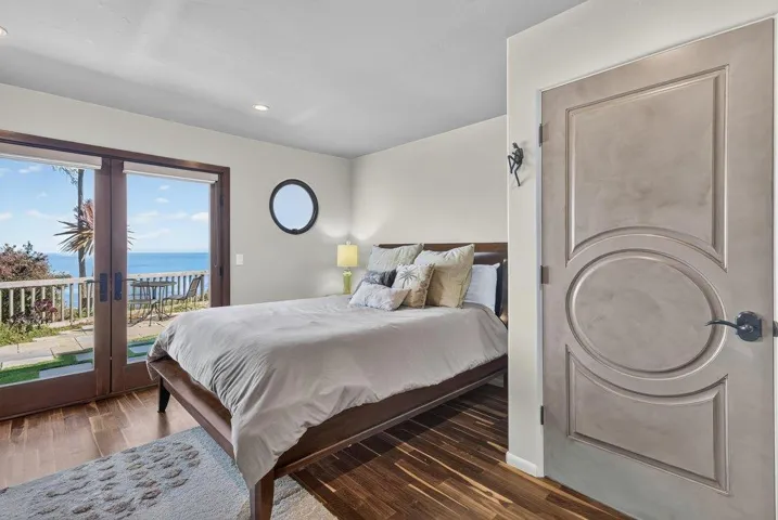 100 Oakland, Capitola, California 95010