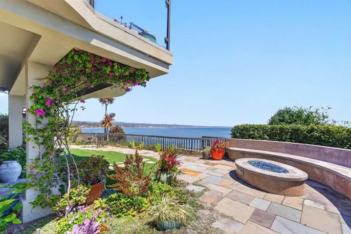100 Oakland, Capitola, California 95010