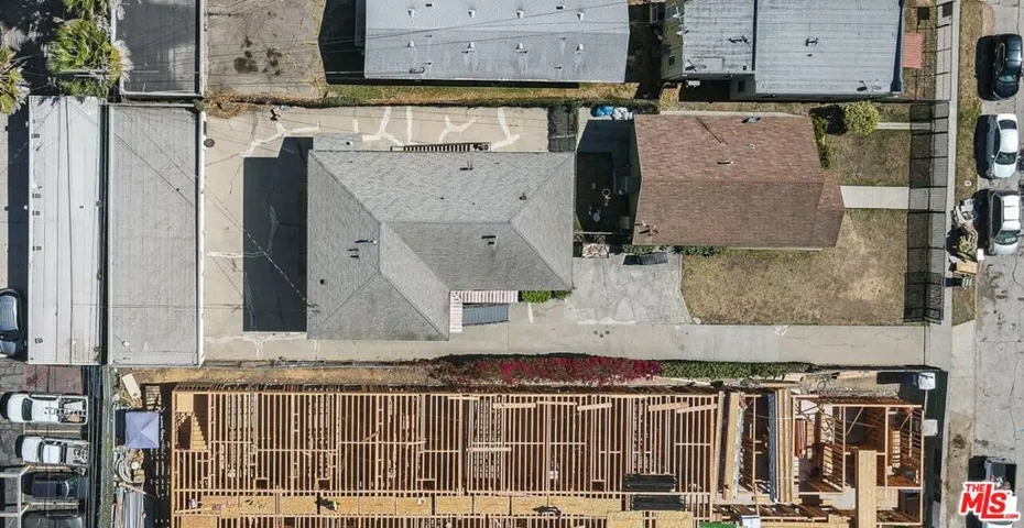 6124 S Victoria Avenue, Los Angeles, California 90043