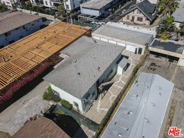 6124 S Victoria Avenue, Los Angeles, California 90043