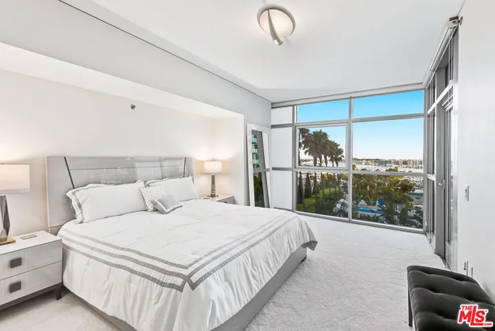 13650 Marina Pointe Drive 704, Marina Del Rey, California 90292