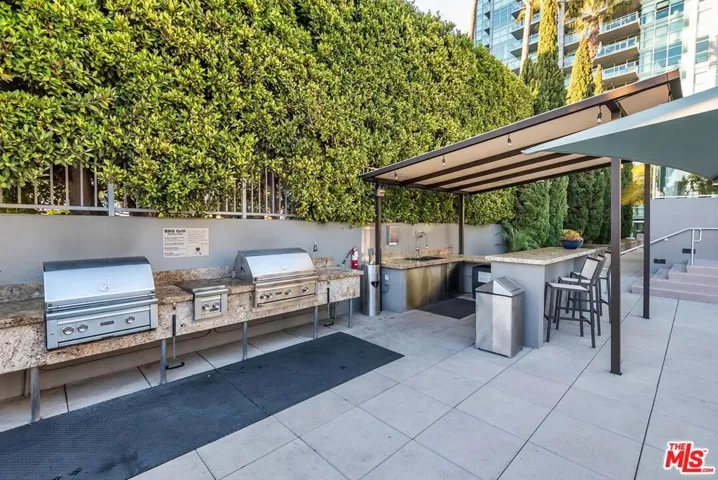 13650 Marina Pointe Drive 704, Marina Del Rey, California 90292