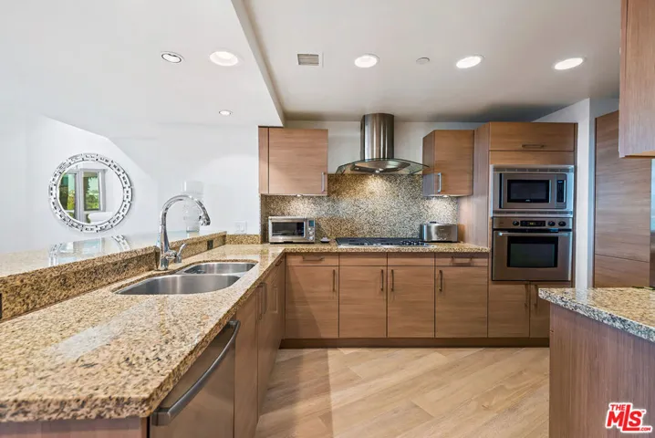 13650 Marina Pointe Drive 704, Marina Del Rey, California 90292