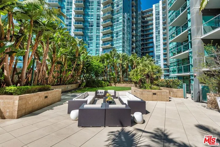 13650 Marina Pointe Drive 704, Marina Del Rey, California 90292