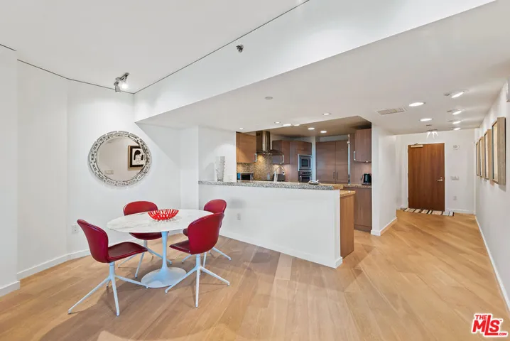 13650 Marina Pointe Drive 704, Marina Del Rey, California 90292