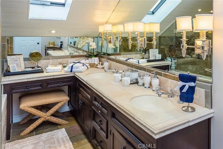 507 J St, Newport Beach, California 92661