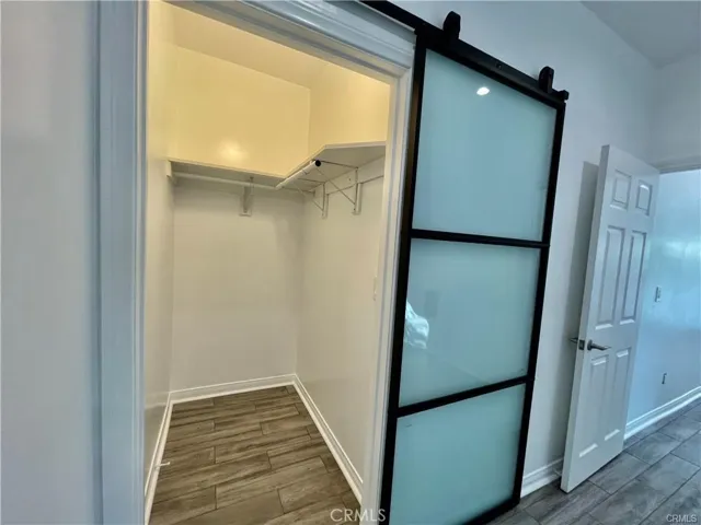 ADU- walk-in closet,Bed1