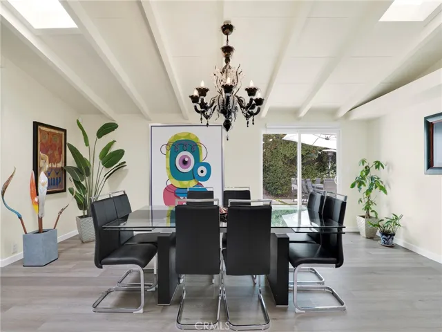 6213 Lubao, Woodland Hills, California 91367