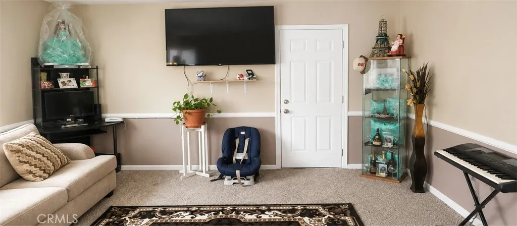 1609 Cedar, Santa Ana, California 92707 — photo 4