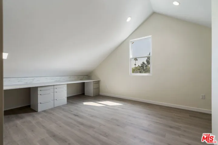 1810 Westmoreland Boulevard, Los Angeles, California 90006