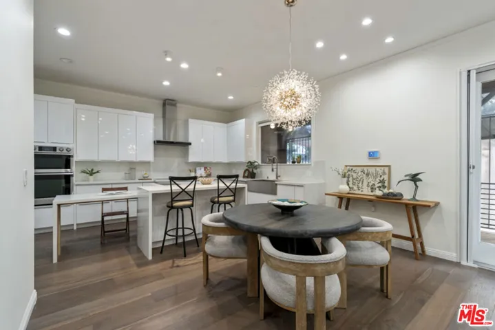 1810 Westmoreland Boulevard, Los Angeles, California 90006