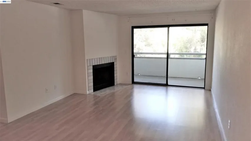 40425 Chapel Way 315, Fremont, California 94538