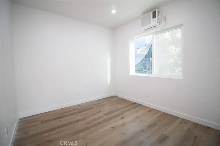 432 S St. Louis Street, Los Angeles, California 90006