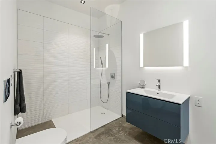 36453 Via El Pais Bonita, Temecula, California 92592
