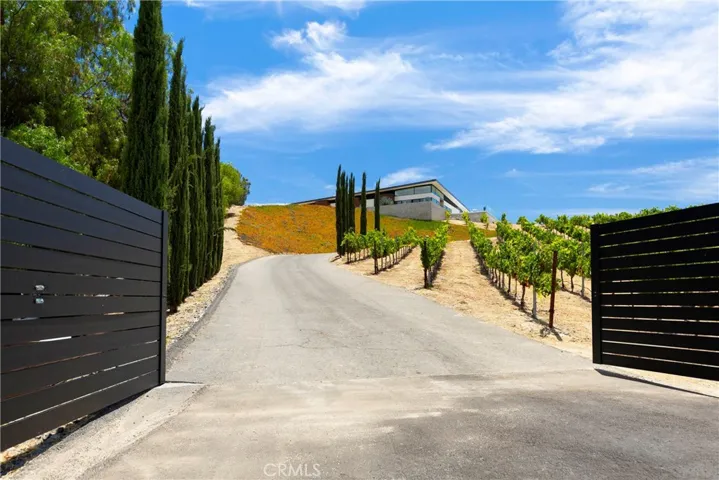 36453 Via El Pais Bonita, Temecula, California 92592