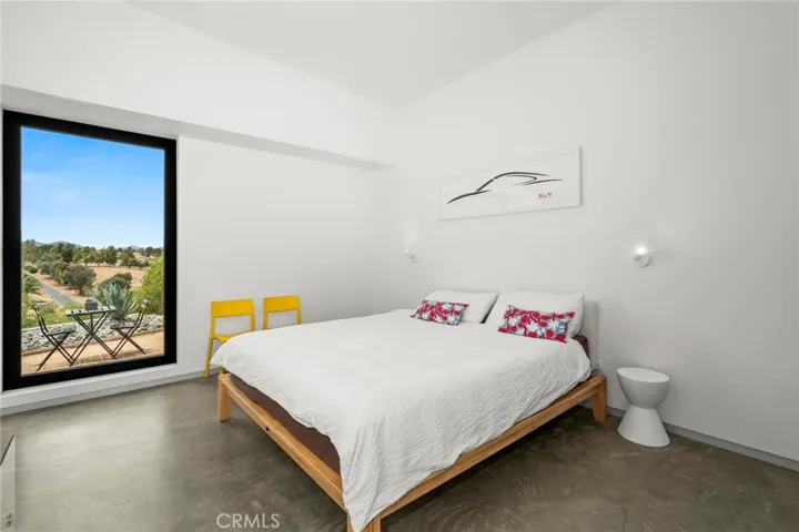 36453 Via El Pais Bonita, Temecula, California 92592