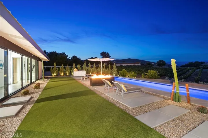 36453 Via El Pais Bonita, Temecula, California 92592