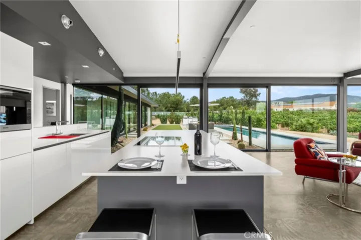 36453 Via El Pais Bonita, Temecula, California 92592