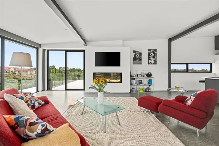 36453 Via El Pais Bonita, Temecula, California 92592