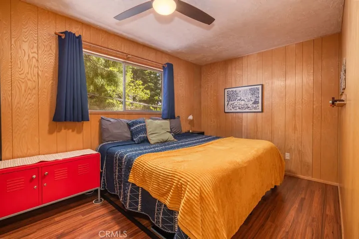 2383 Secret, Running Springs, California 92382