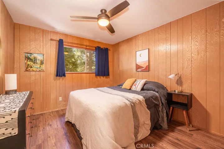 2383 Secret, Running Springs, California 92382