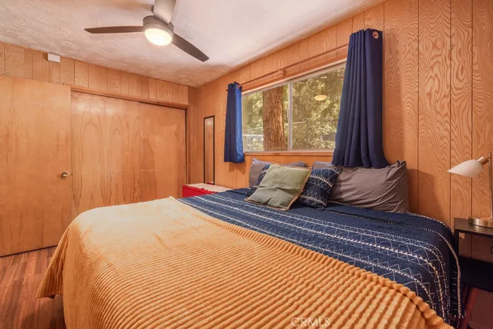 2383 Secret, Running Springs, California 92382