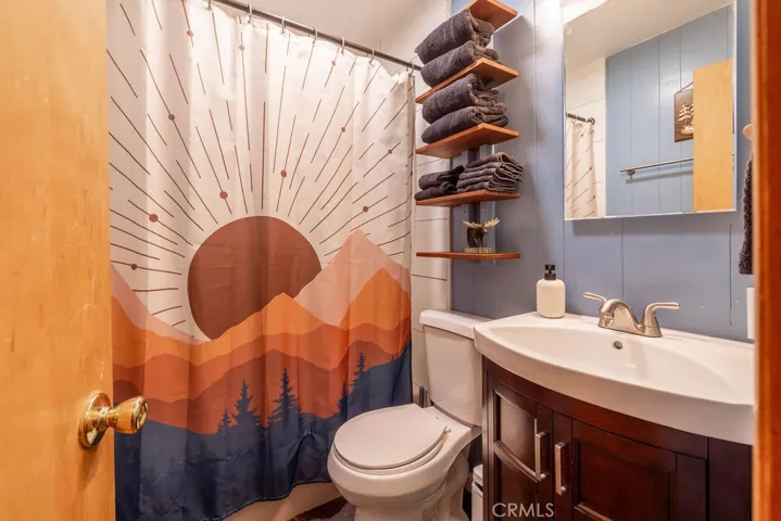 2383 Secret, Running Springs, California 92382
