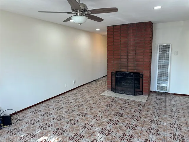 11111 S Osage, Inglewood, California 90304