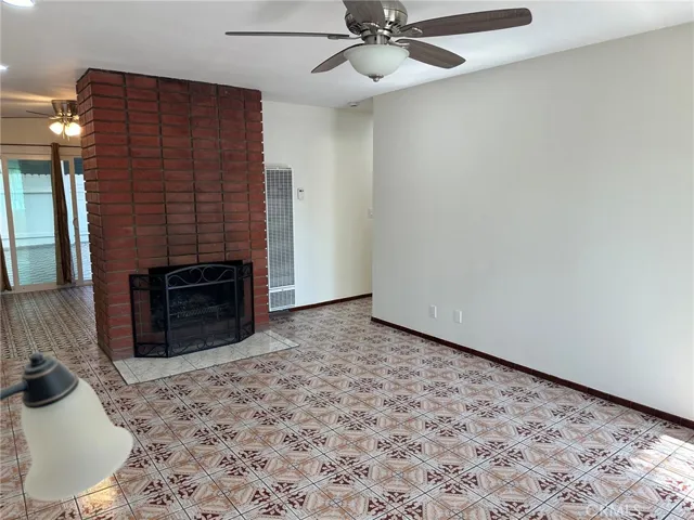 11111 S Osage, Inglewood, California 90304