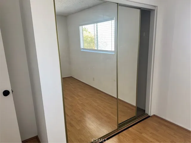2057 Calle La Sombra 4, Simi Valley, California 93063