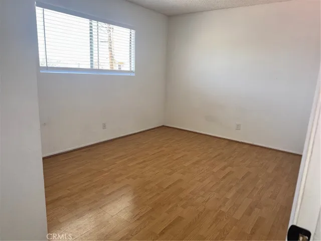 2057 Calle La Sombra 4, Simi Valley, California 93063