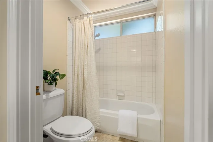 970 S Barton Court, Anaheim Hills, California 92808