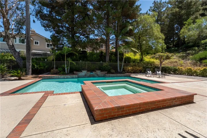 970 S Barton Court, Anaheim Hills, California 92808
