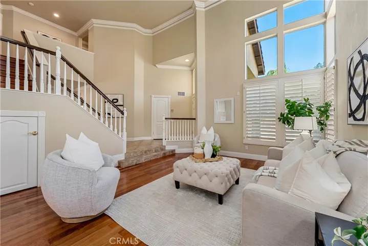 970 S Barton Court, Anaheim Hills, California 92808