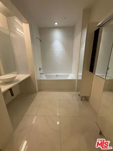 1850 Industrial Street 114, Los Angeles, California 90021