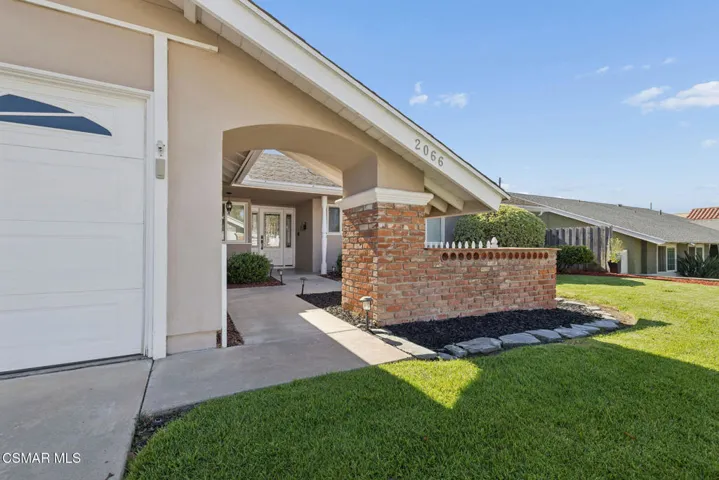 2066 Dwight Avenue, Camarillo, California 93010 — photo 4